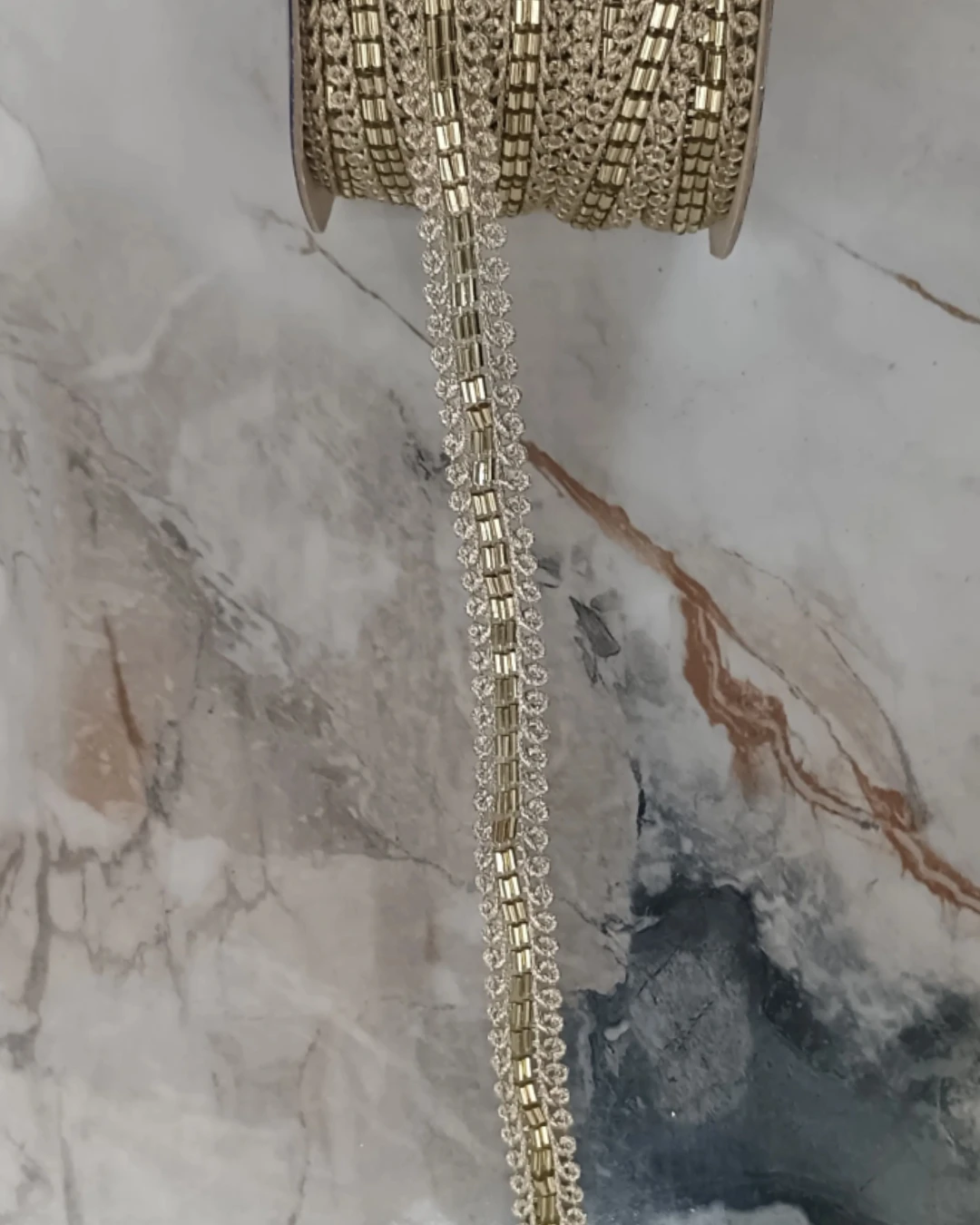zari no 5 light gold